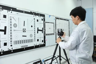 探秘品質巔峰 走進OPPO R15背后的極致工廠，洞見計算機技術新標桿